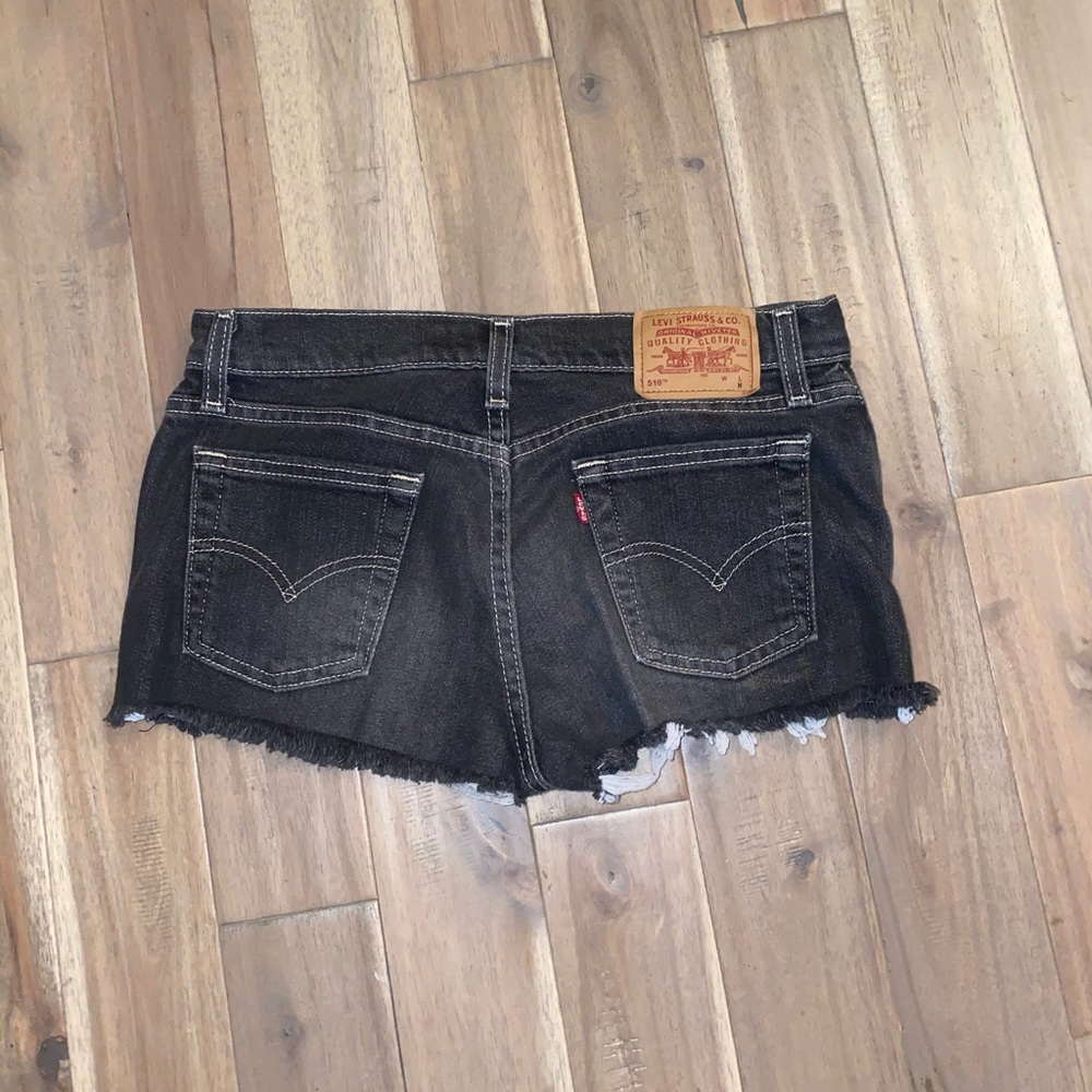 Levi Cut Off Shorts